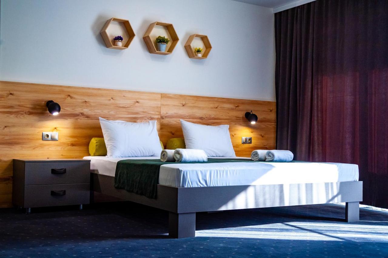 Institutul Muncii Hotel Chişinău Esterno foto