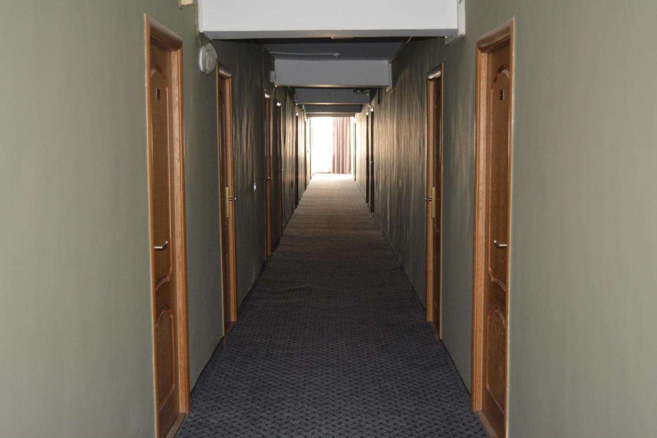 Institutul Muncii Hotel Chişinău Esterno foto